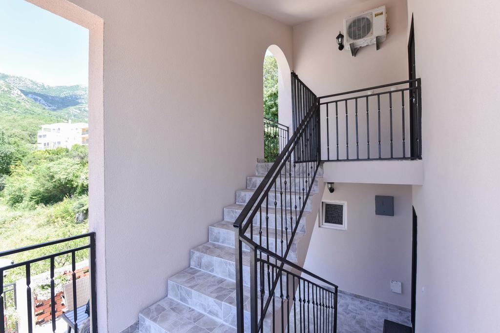 Vila Lucice Petrovac Extérieur photo