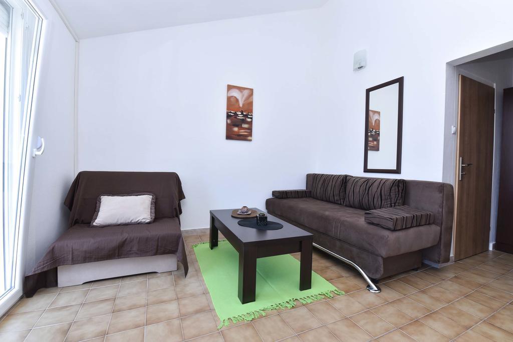 Vila Lucice Petrovac Extérieur photo