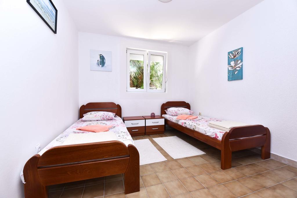 Vila Lucice Petrovac Extérieur photo